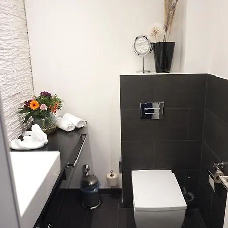 Bucheneck Otel
