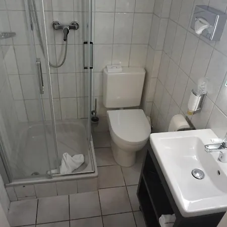 Bucheneck Otel 4*